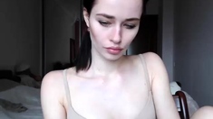 Brunette Solo Webcam Masturbation